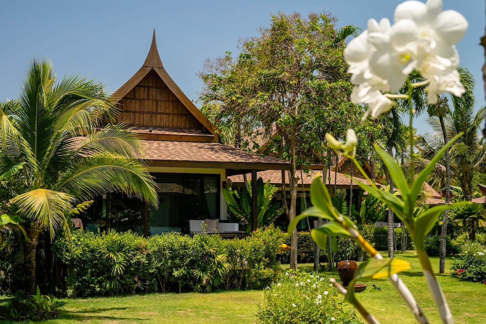 Lanta Palace Resort And Beach Club 39/50