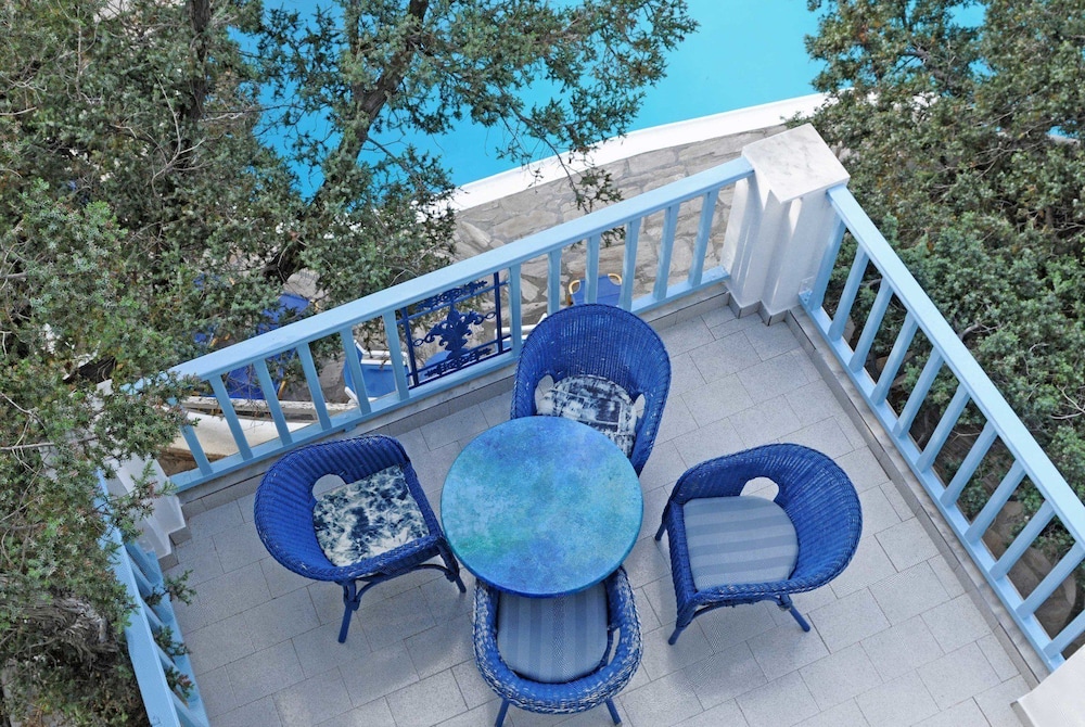 Daidalos Hotel، Chios 3/27
