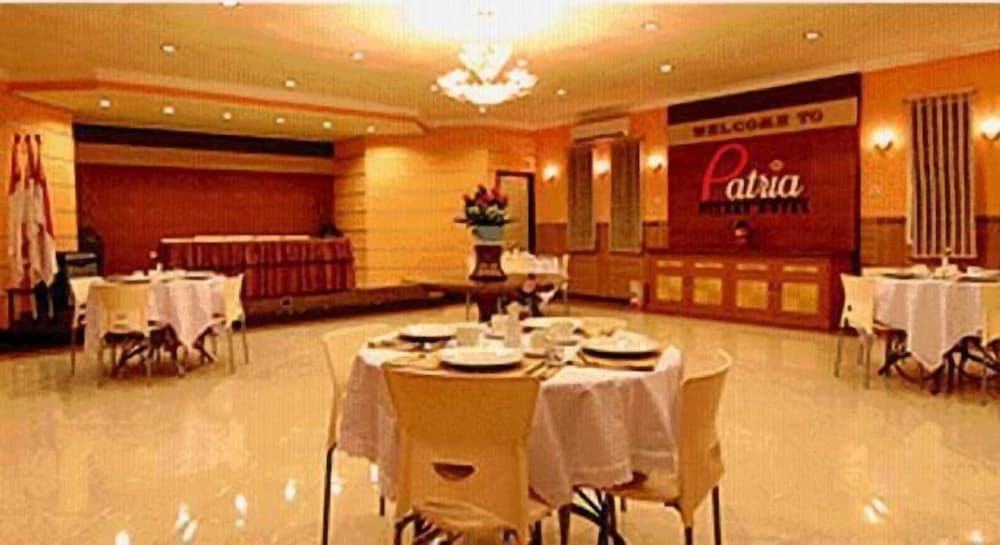 PATRIA PALACE HOTEL 15/17