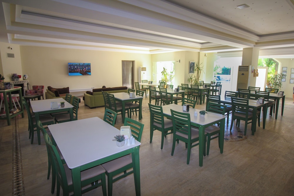 Bella Garden Boutique Hotel 55/83