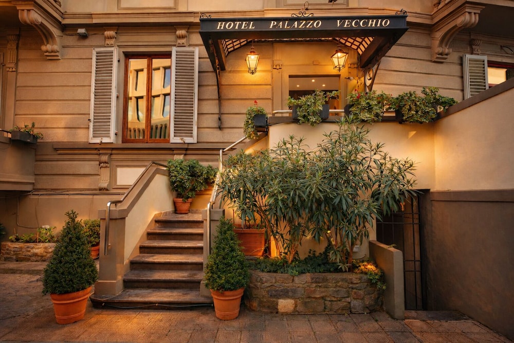 Palazzo Vecchio Hotel 6/72