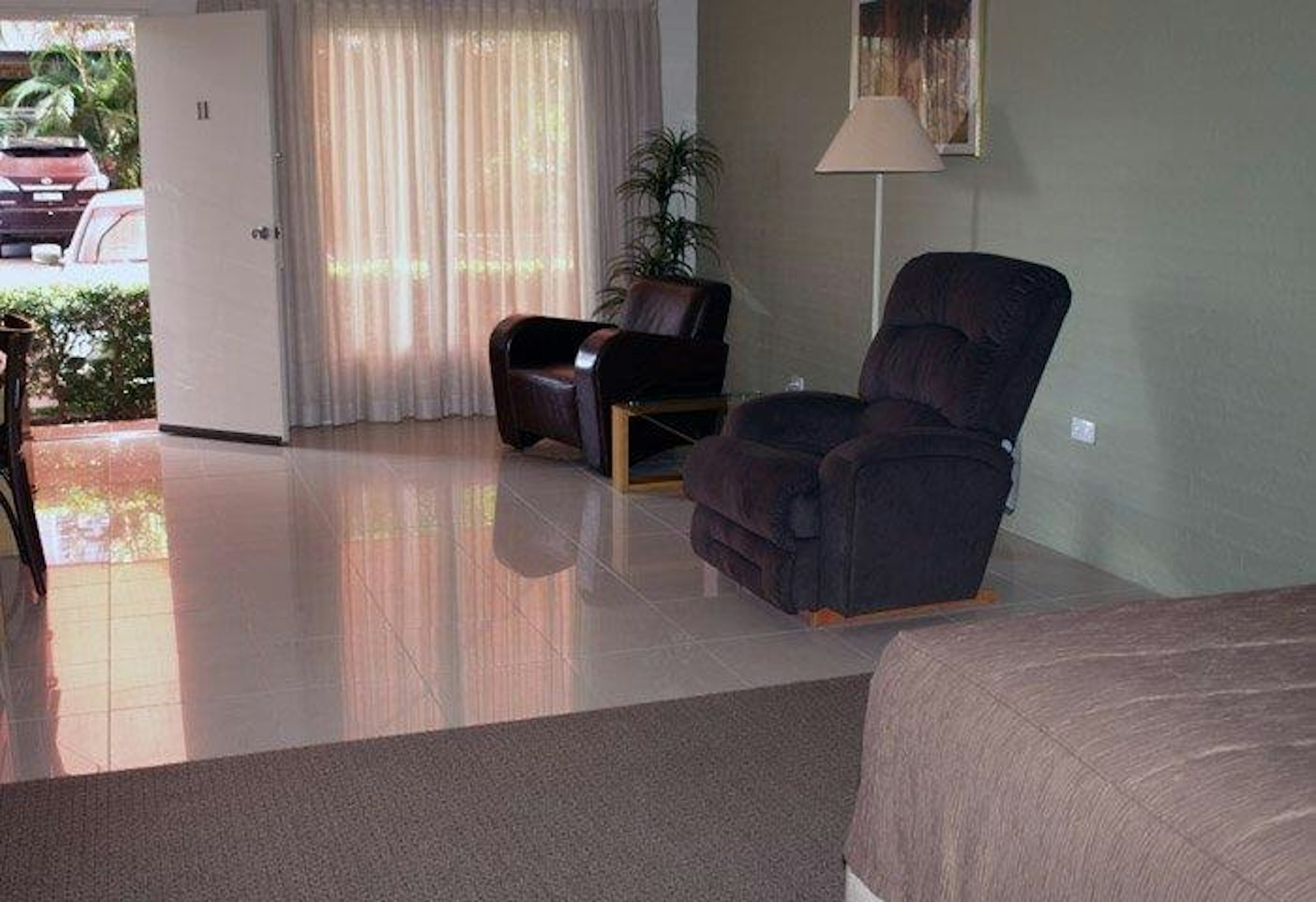 FRANCIS PHILLIP MOTOR INN 34/59