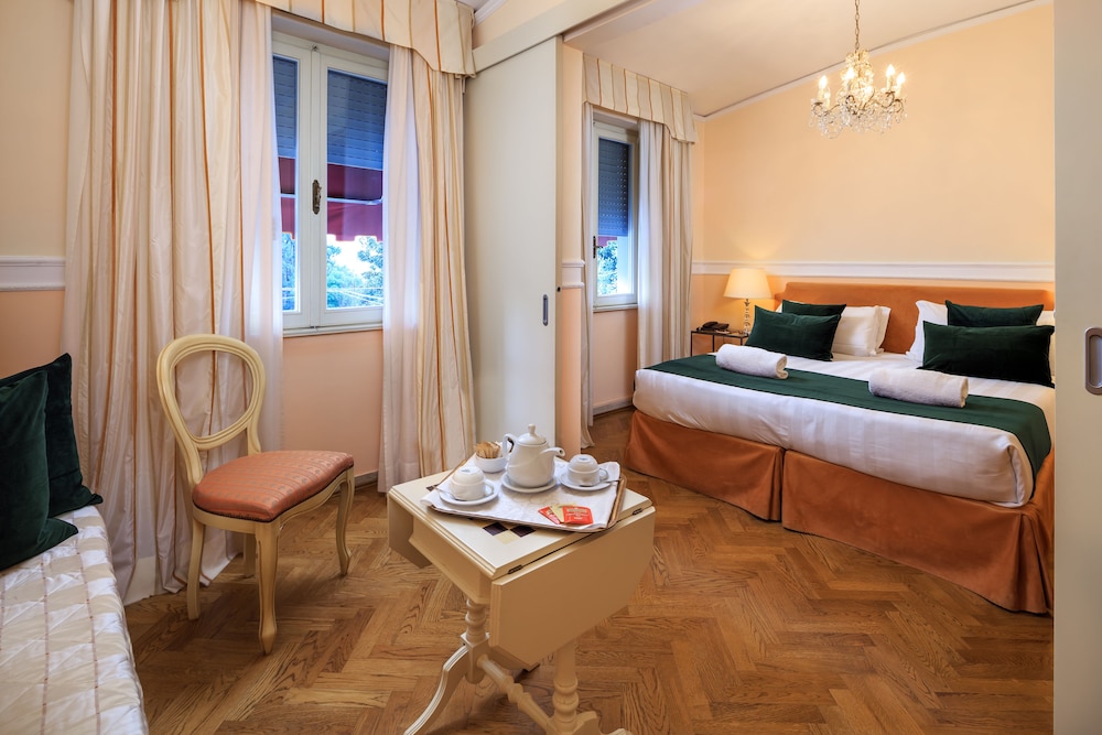 Villa Carlotta 14/56