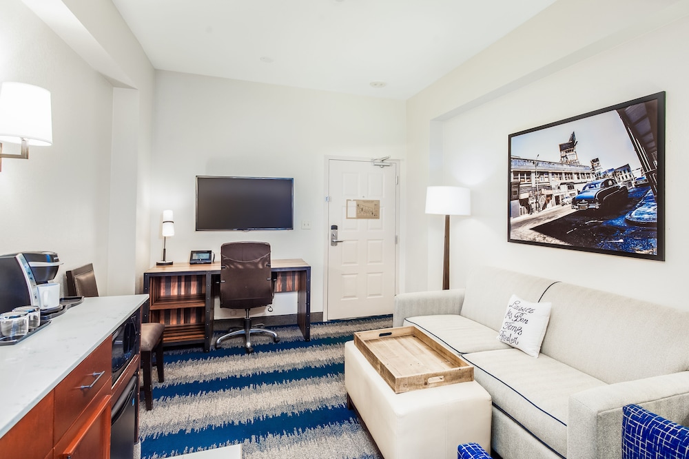 The Mercantile Hotel 37/55