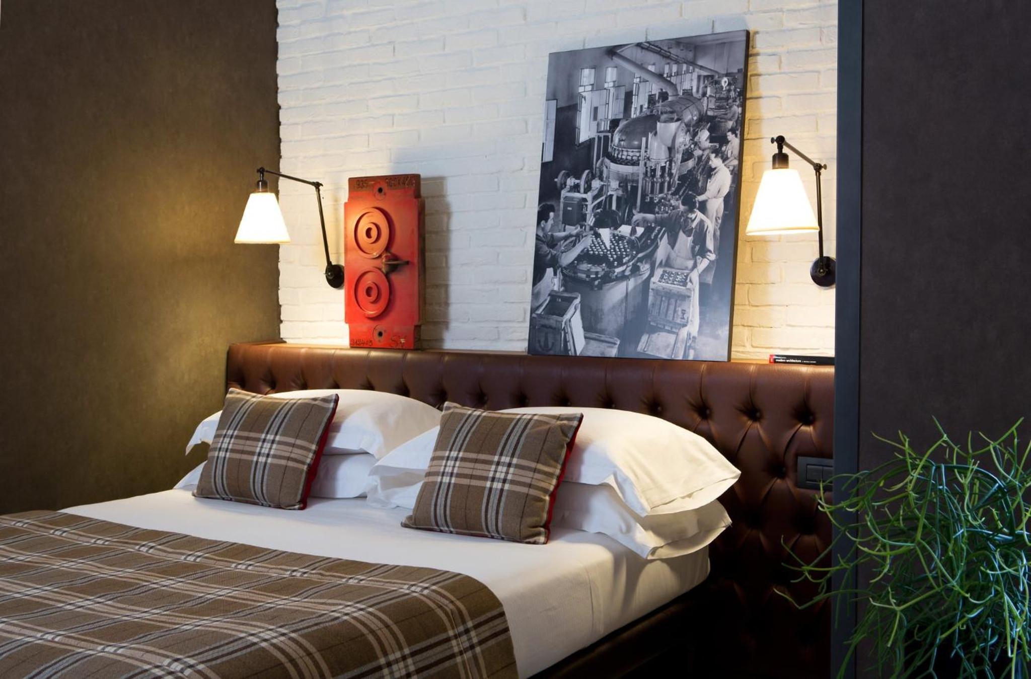 Urban, Junior Suite, Queen Bed
