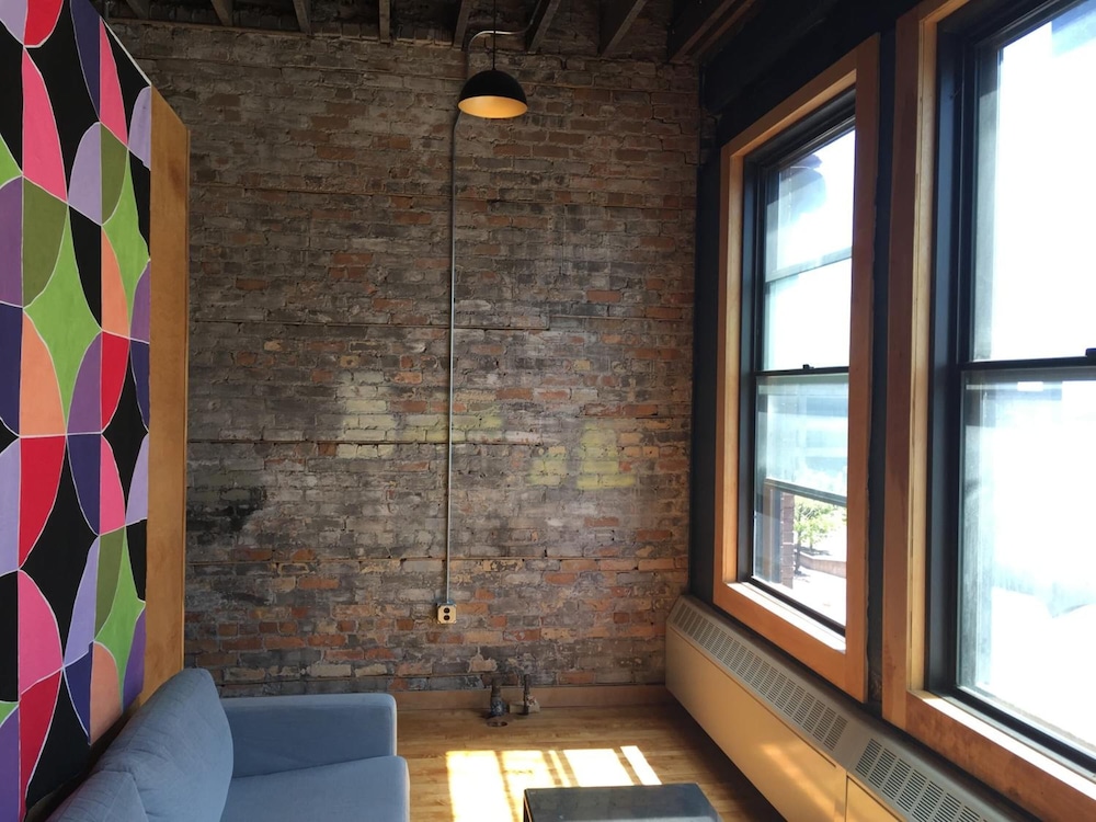 Hostel Du Nord 5/47