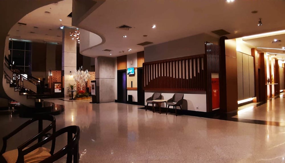 Swiss Belhotel Borneo Samarinda 7/68