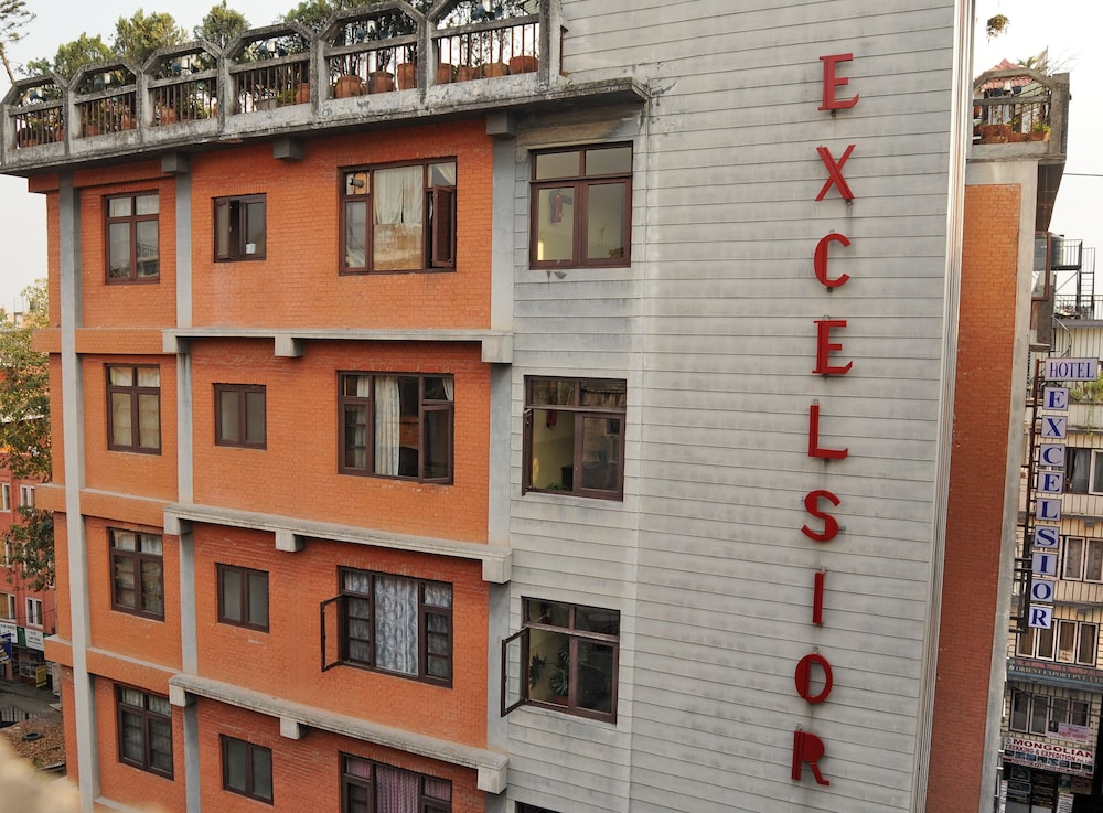 Hotel Excelsior(P)Ltd 4/33