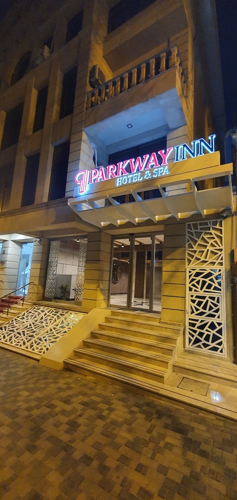 Parkway Inn Hotel Spa in BAKU