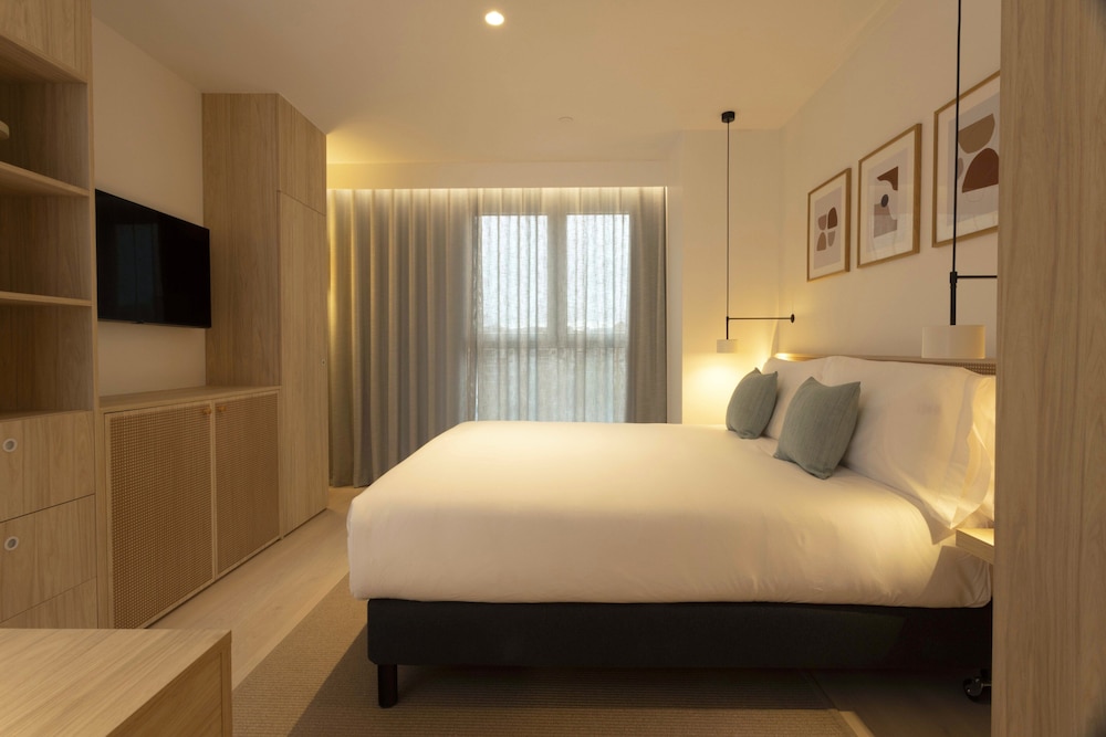 Staybridge Suites & Apartments Malaga by IHG 23/68