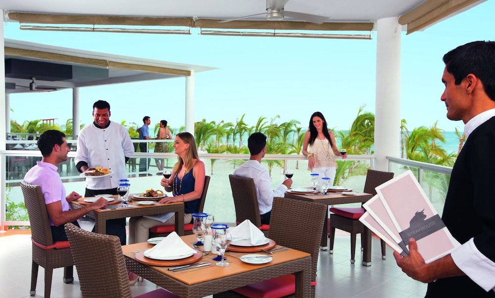 Hotel RIU Playa Blanca All Inclusive 42/72