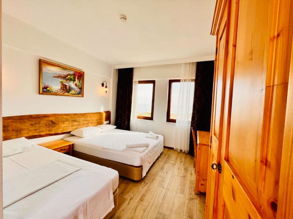 Sukha Inn Otel & Beach 11/50