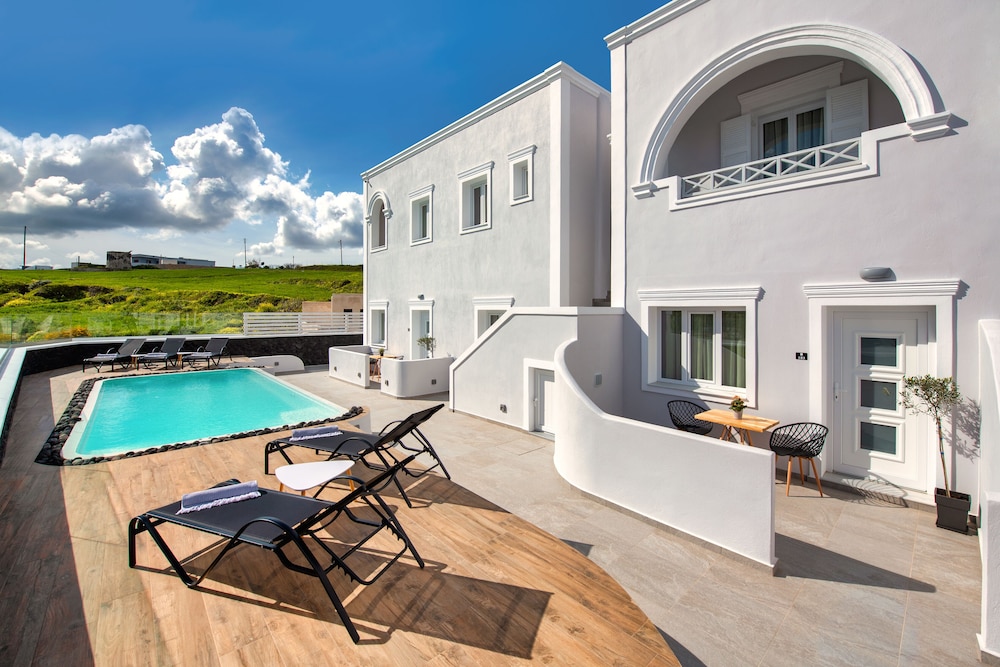 Abasa Suites Santorini 50/61