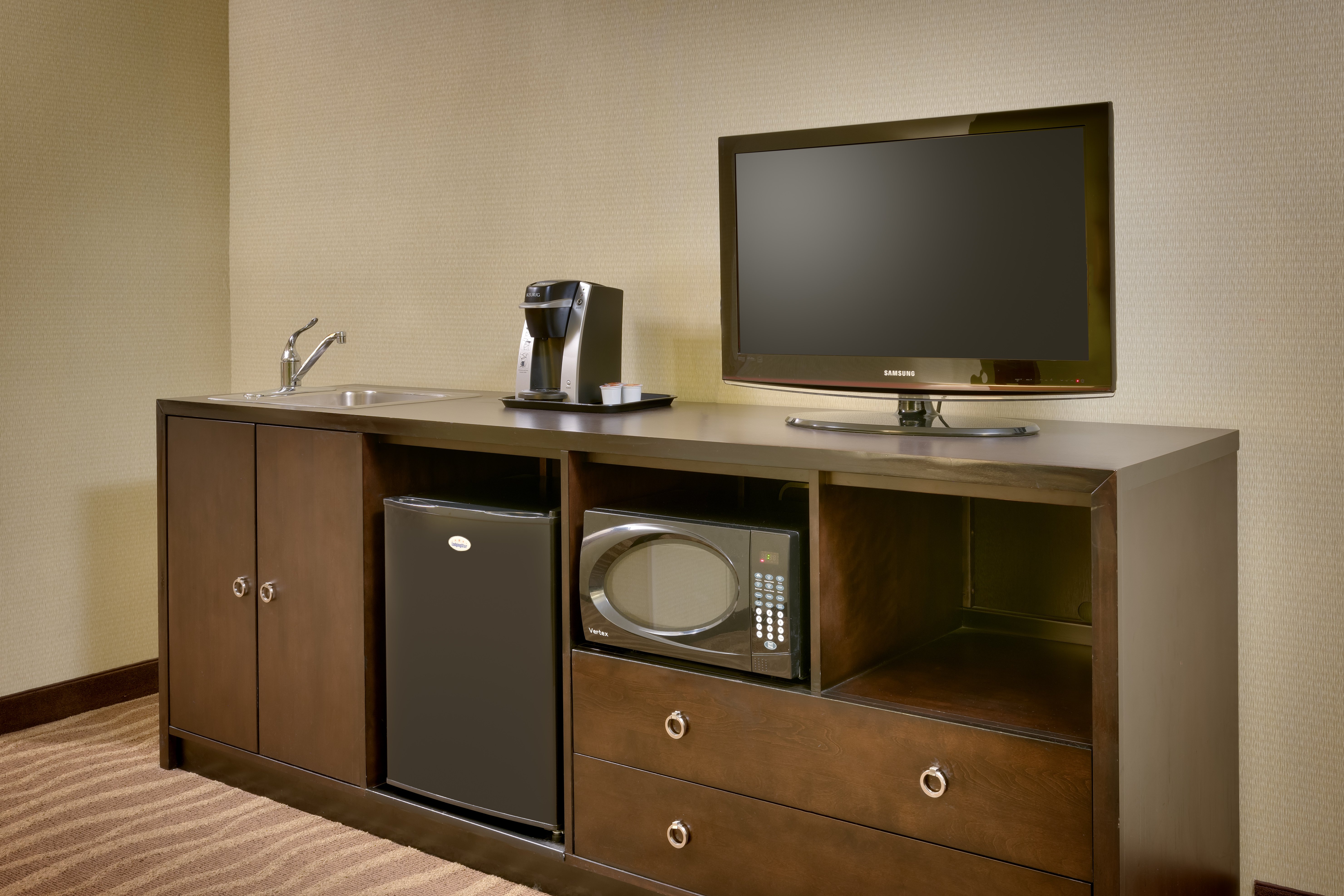 Holiday Inn Express Hotel And Suites American Fork North Provo 66/73