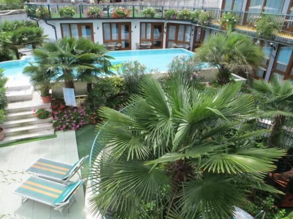 Hotel Alexander 44/46
