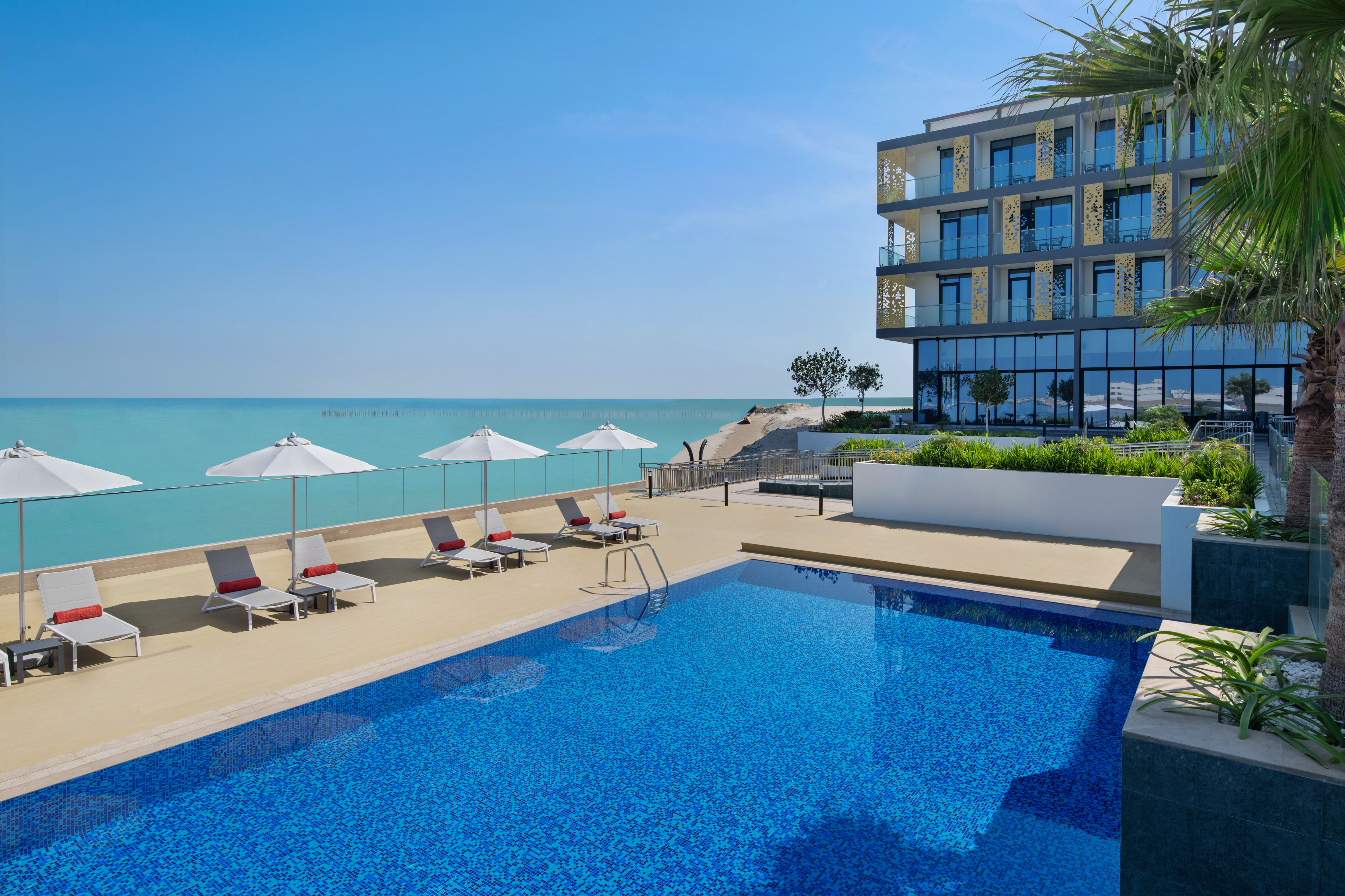 Beach Bay Hotel Mirfa, Edge by Rotana 5/48