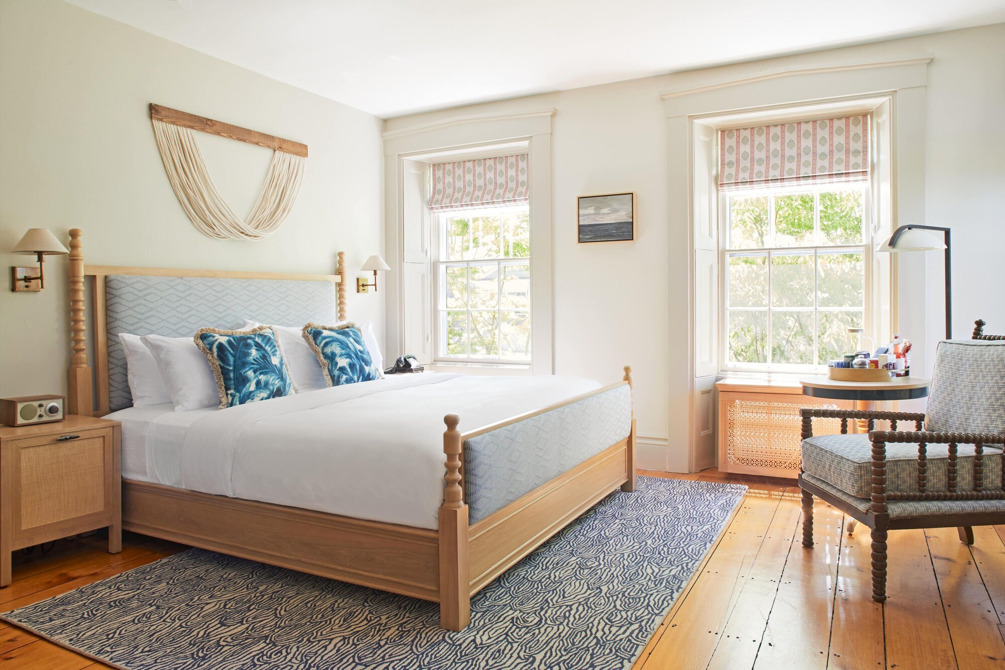 Deluxe, King Bed