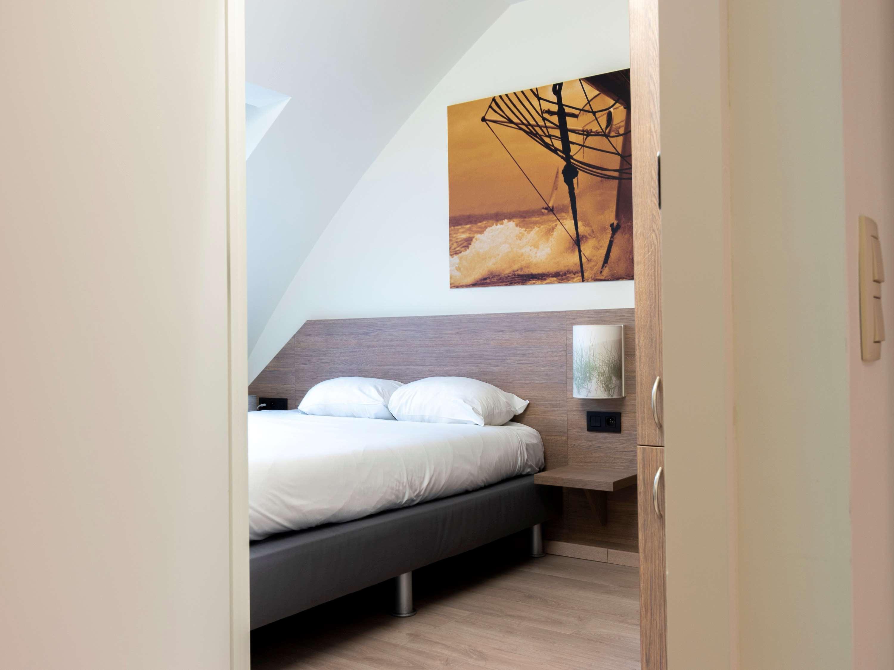 JUNIOR SUITE, SOFA, BALCONY