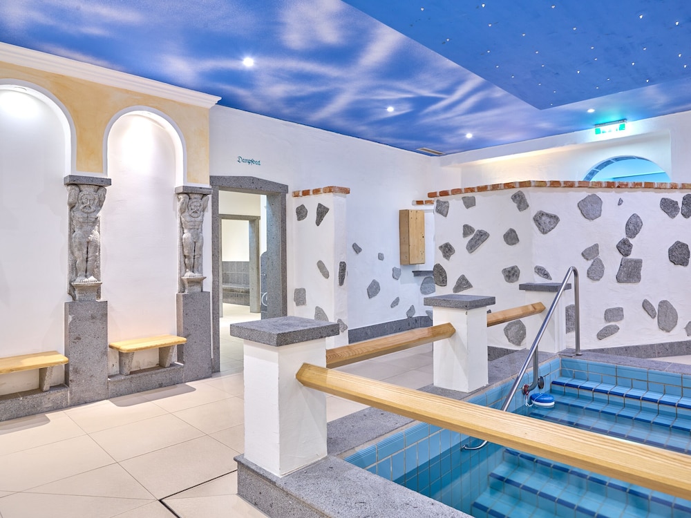 Parkhotel Bad Griesbach 16/50