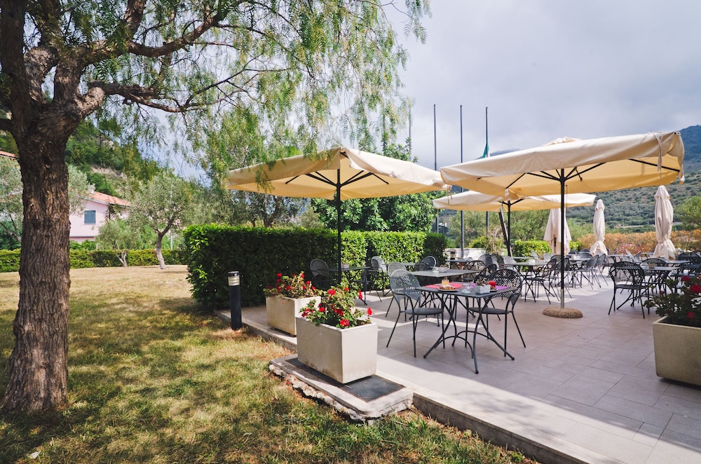 Castellaro Golf Resort 62/73