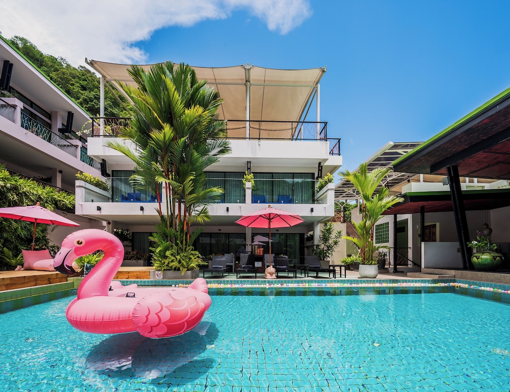 Cc S Hideaway Hotel 50/59