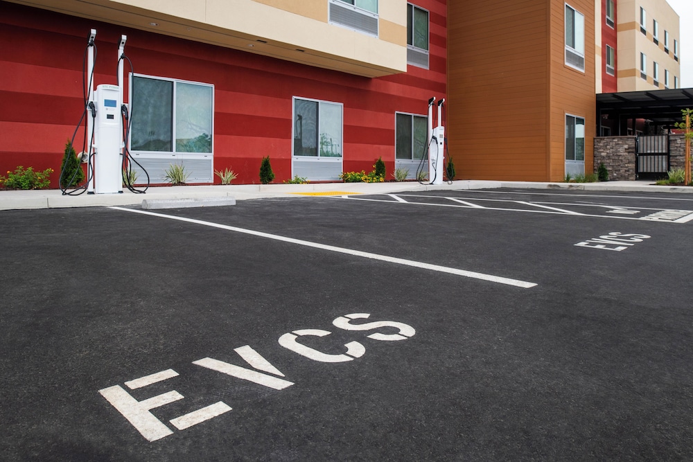 Fairfield Inn & Suites Stockton Lathrop 43/54