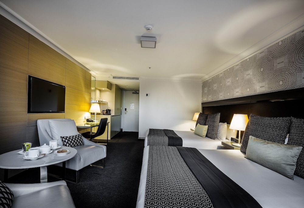 PULLMAN BRISBANE KING GEORGE SQUARE 24/71