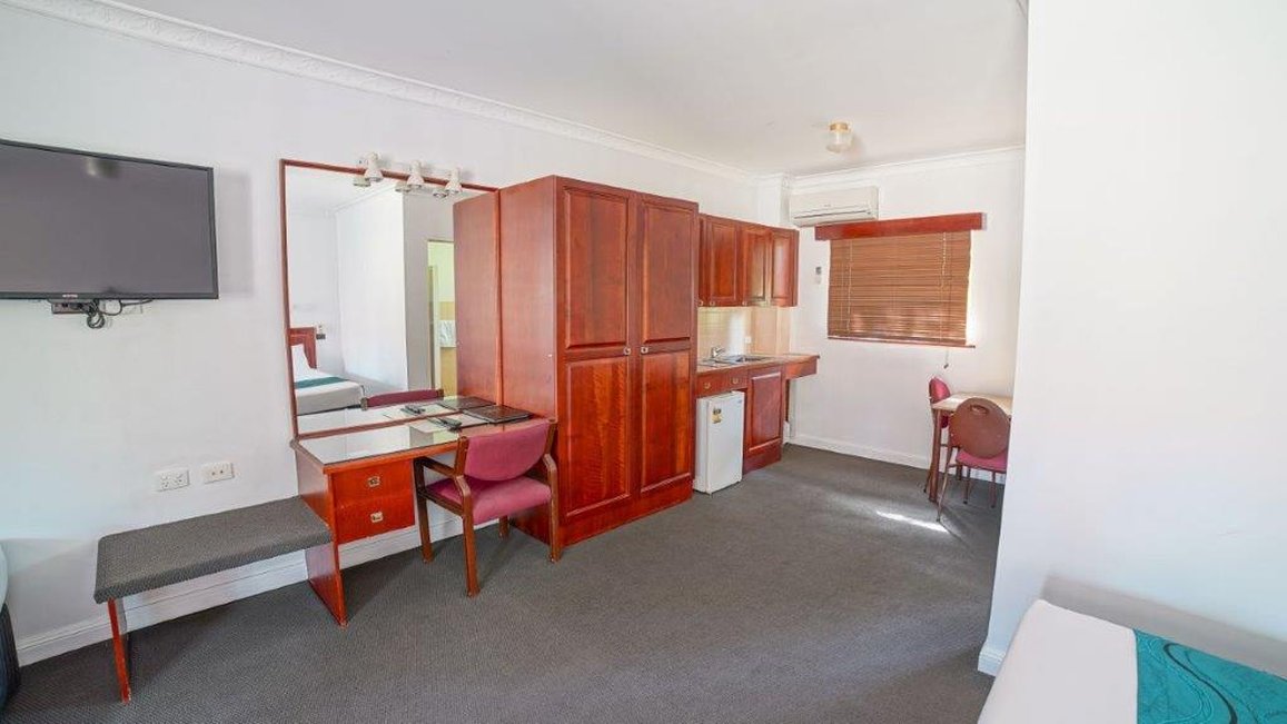 COUNTRY COMFORT COFFS HARBOUR 10/21