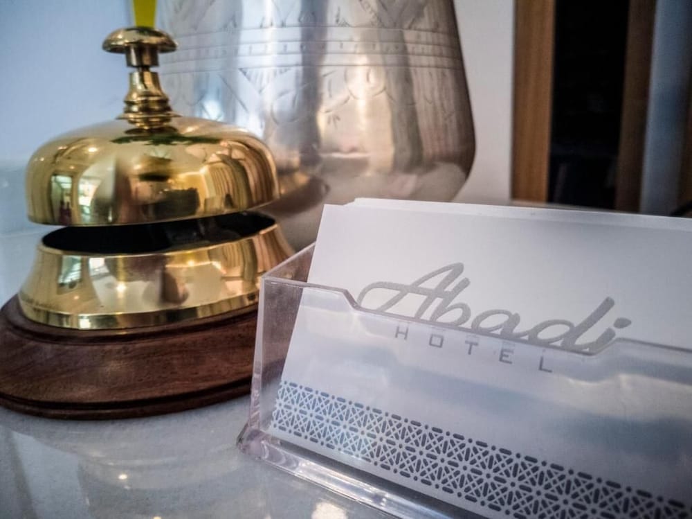 Hotel Abadi 35/48