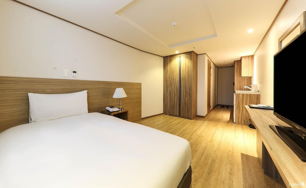 Hotel Rest Seogwipo 26/56