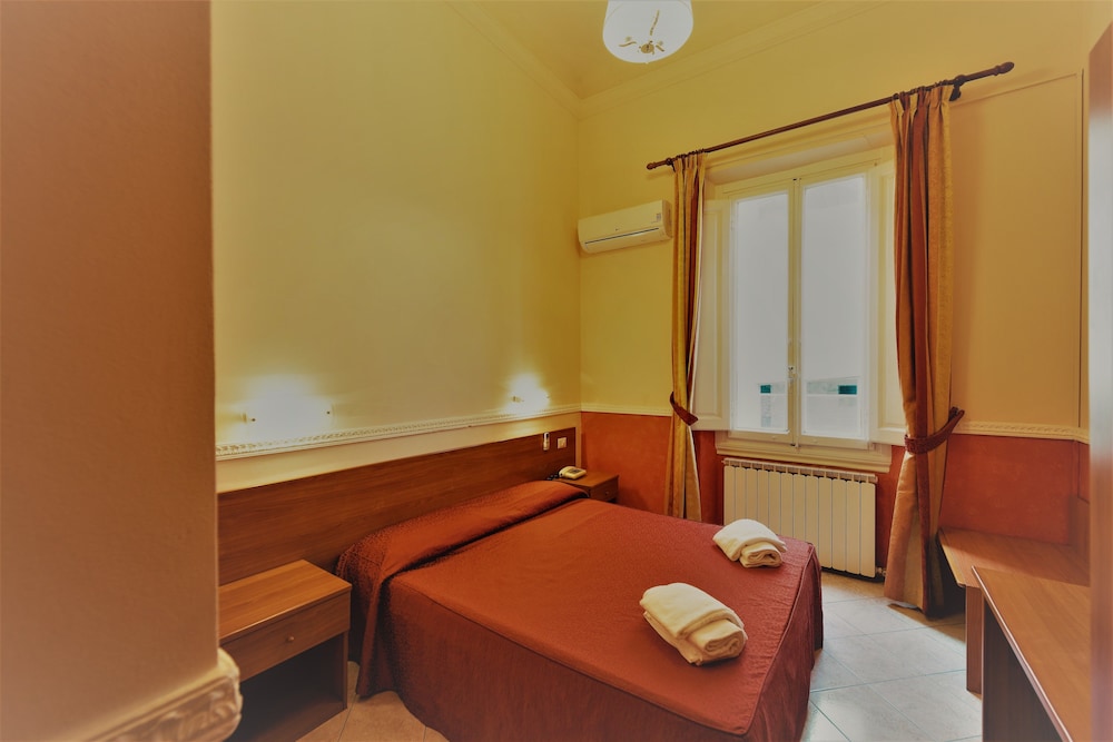 Florence Hotel Palazzuolo 20/47
