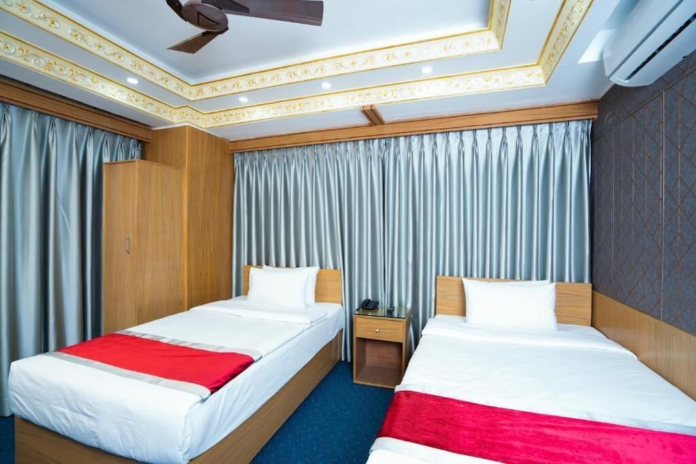 Hotel Safa Residency 30/52