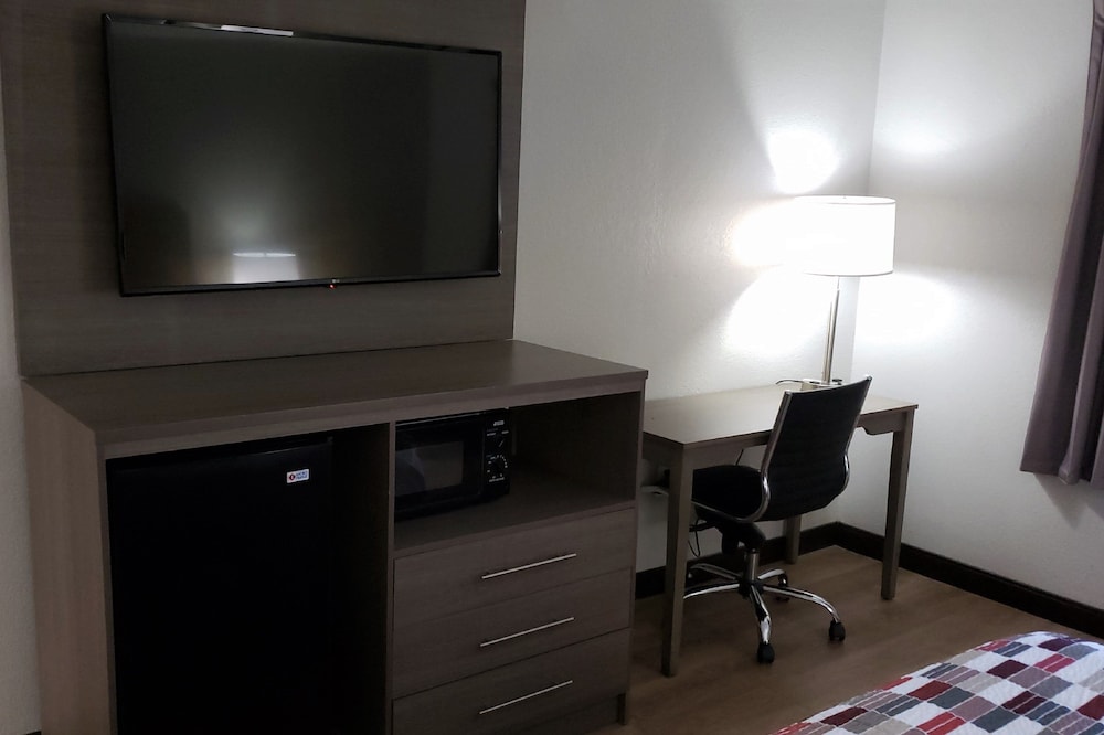 Red Roof Inn Suites Vicksburg 22/27