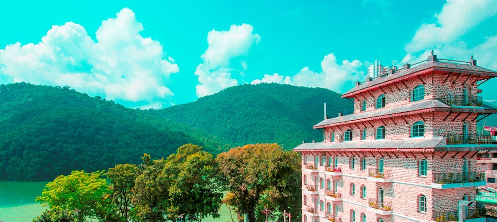 Glacier Hotel and Spa 5/72