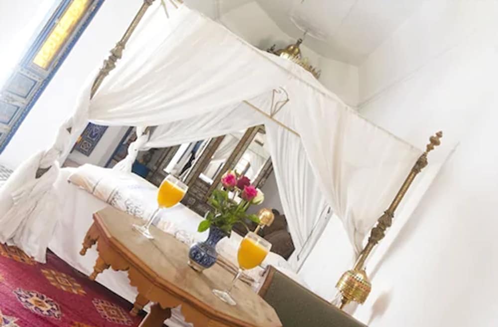Riad Ifoulki 24/53