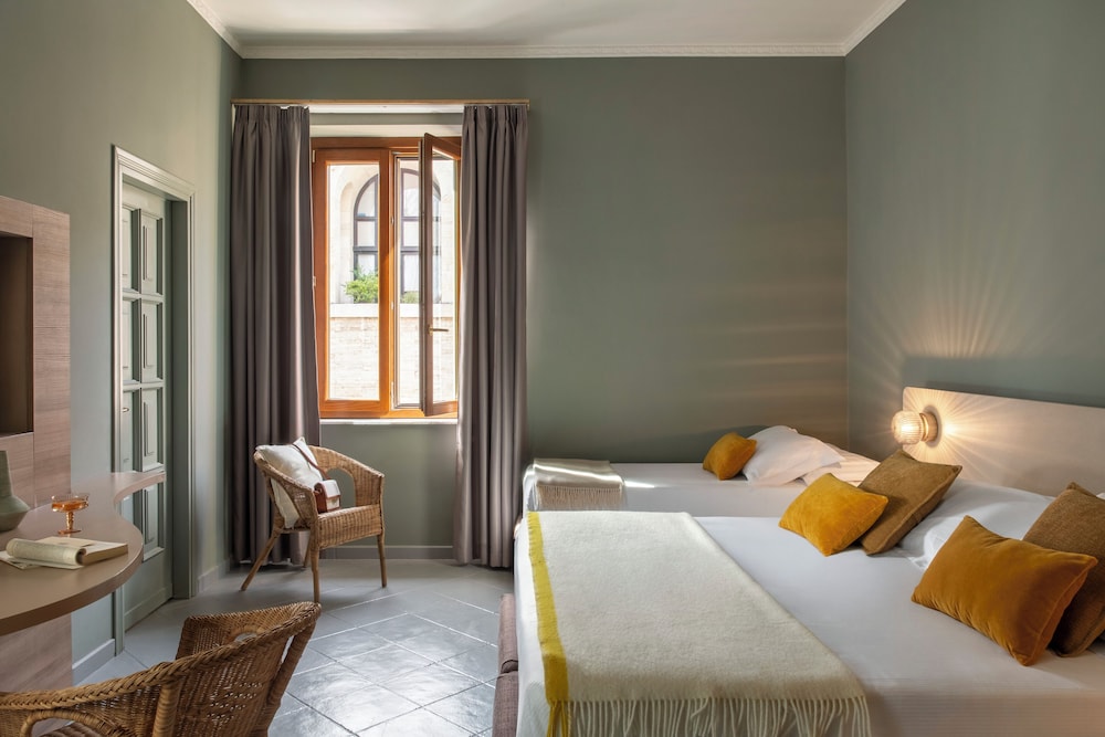 Hotel Marisa 36/114
