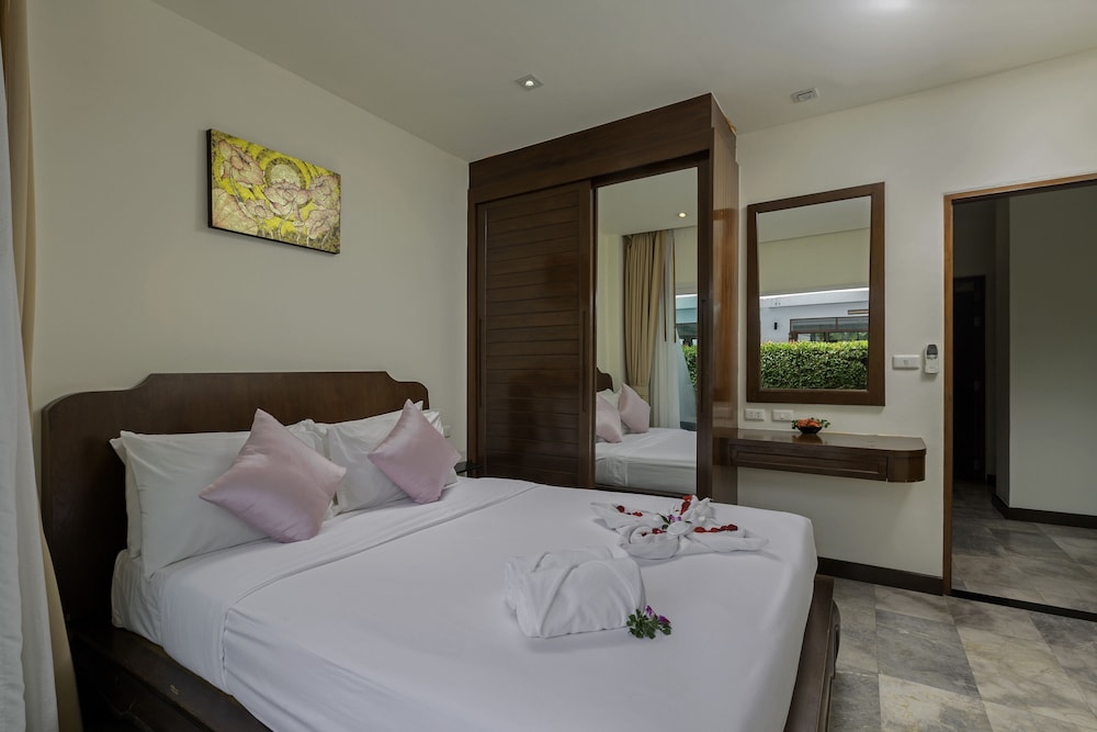 2 BEDROOMS, GRAND, FAMILY SUITE
