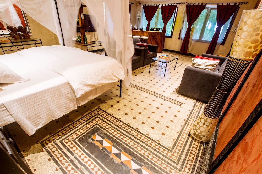 Mediterraneo Hotel 46/72