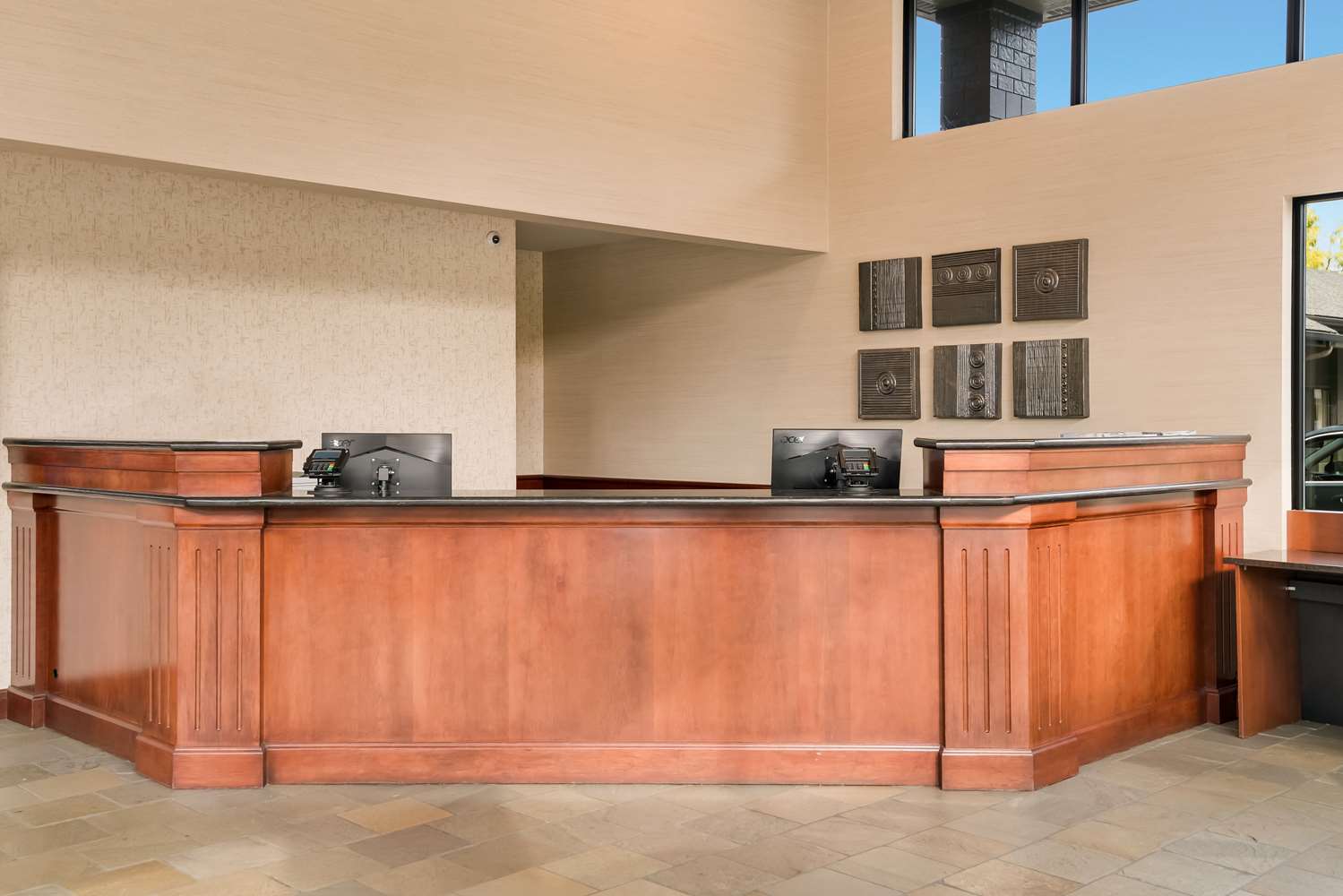 Best Western New Oregon 4/26