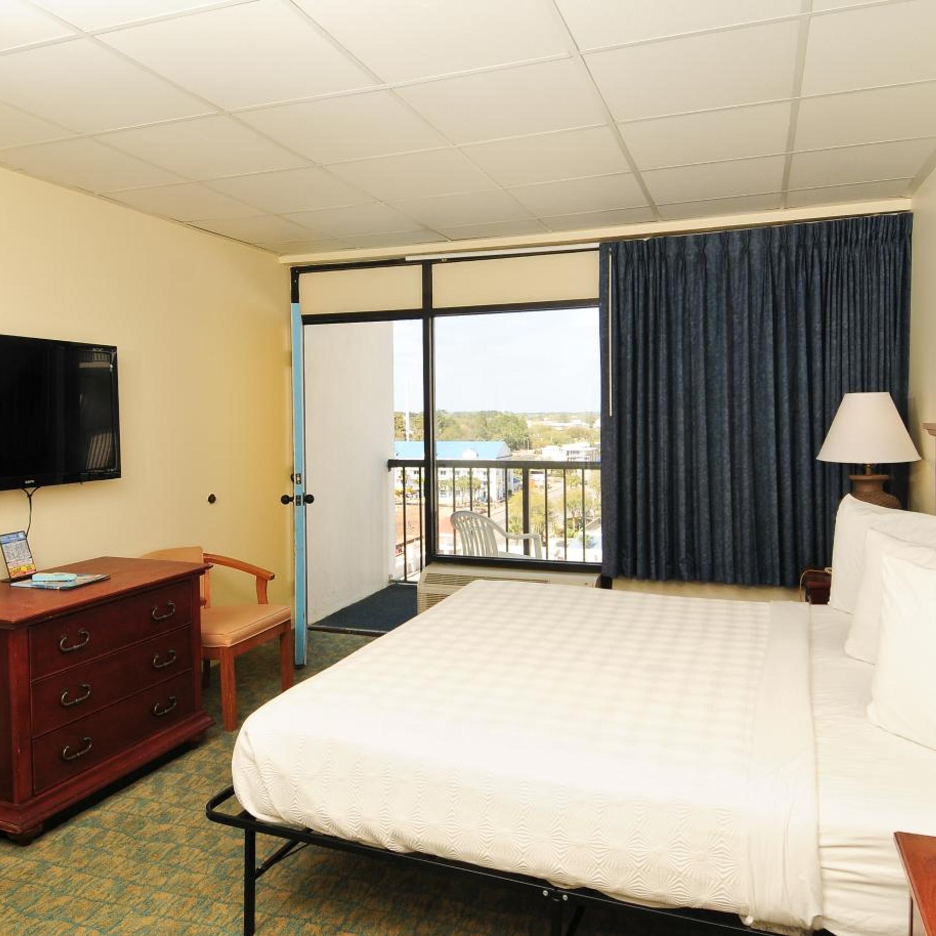 3 Bedrooms, Penthouse, Ocean Front