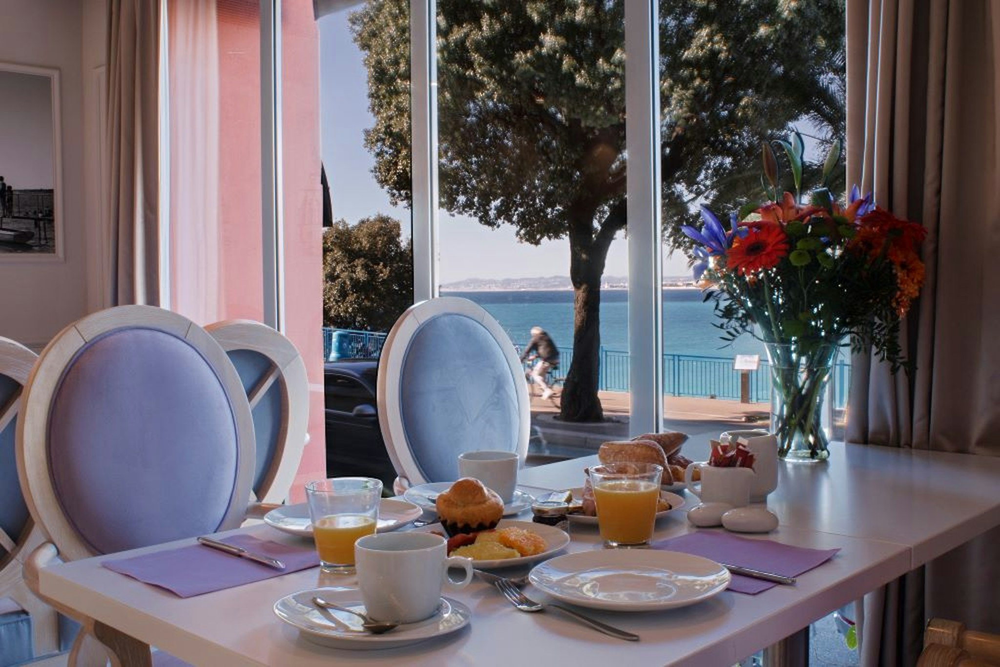 Hotel Suisse Nice 12/26