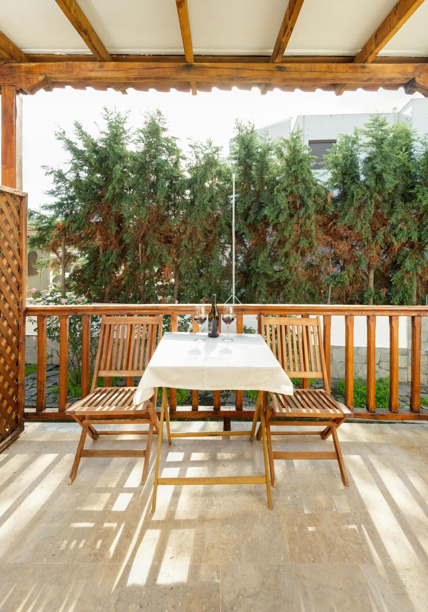 Regos Resort Hotel 62/78