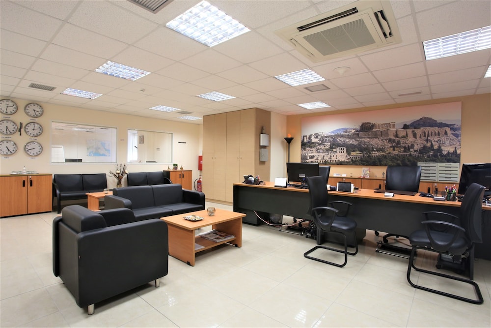GK Airport Suites 27/49