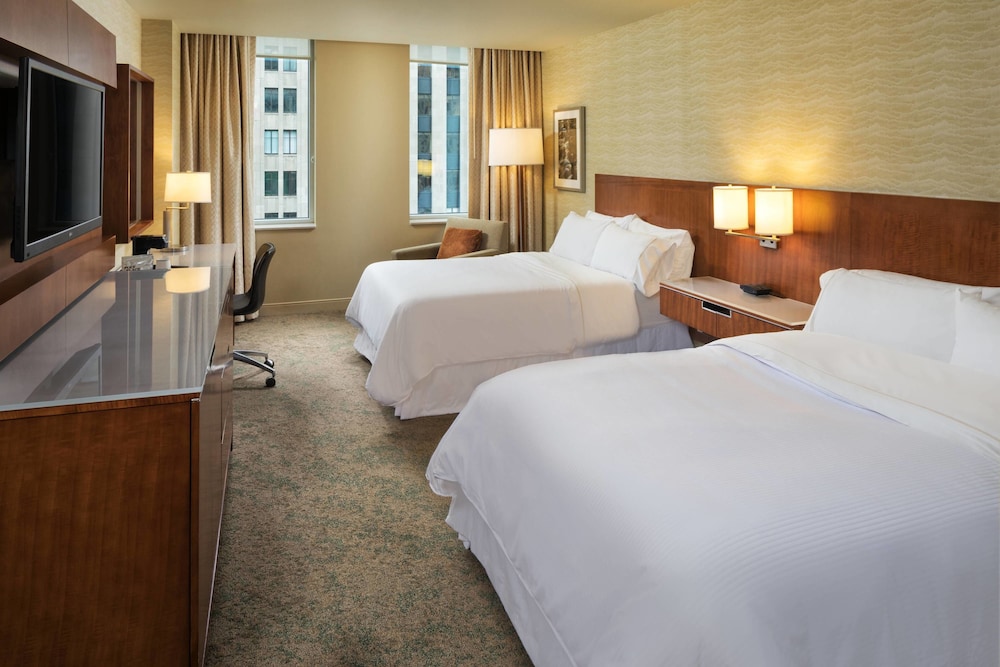 The Westin Minneapolis 10/42