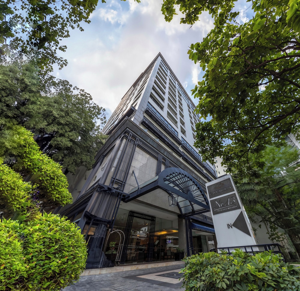 Cape House Hotel in BANGKOK