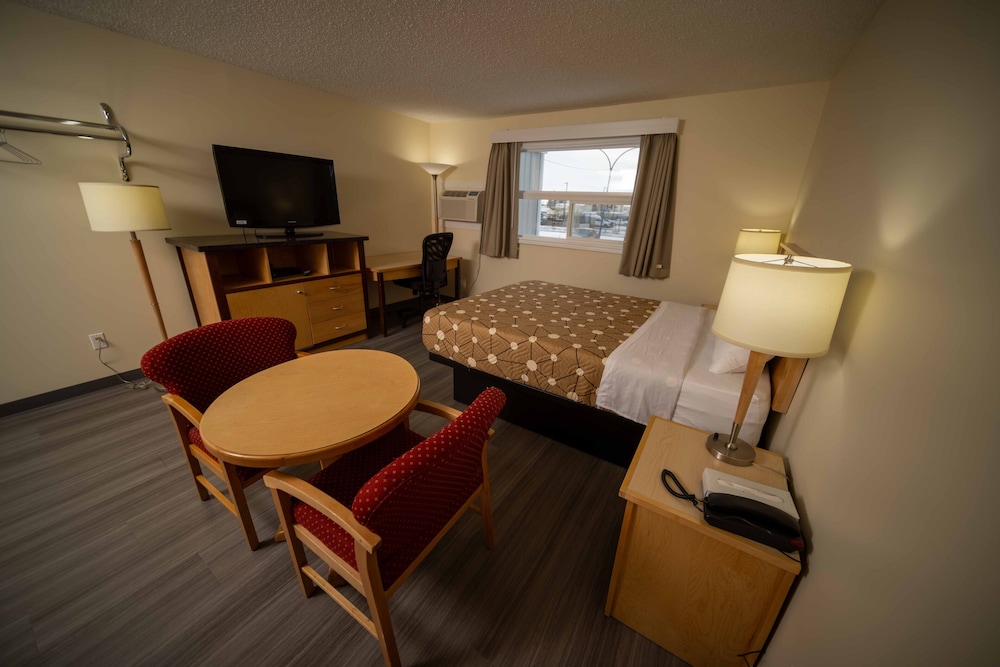 Fort St. John Motor Inn 35/50