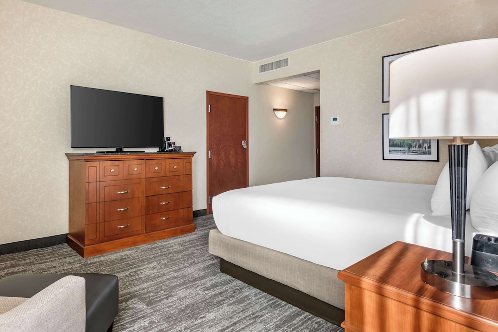 Drury Inn and Suites Valdosta 15/48
