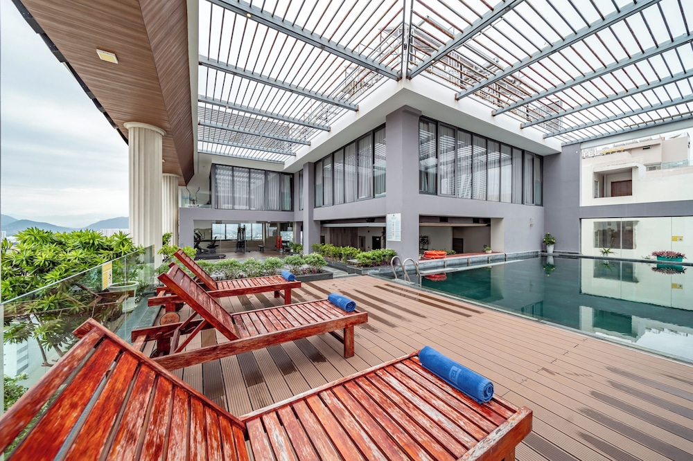Poseidon Nha Trang Hotel 42/66