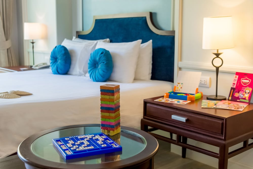 OUTRIGGER Koh Samui Beach Resort 56/85