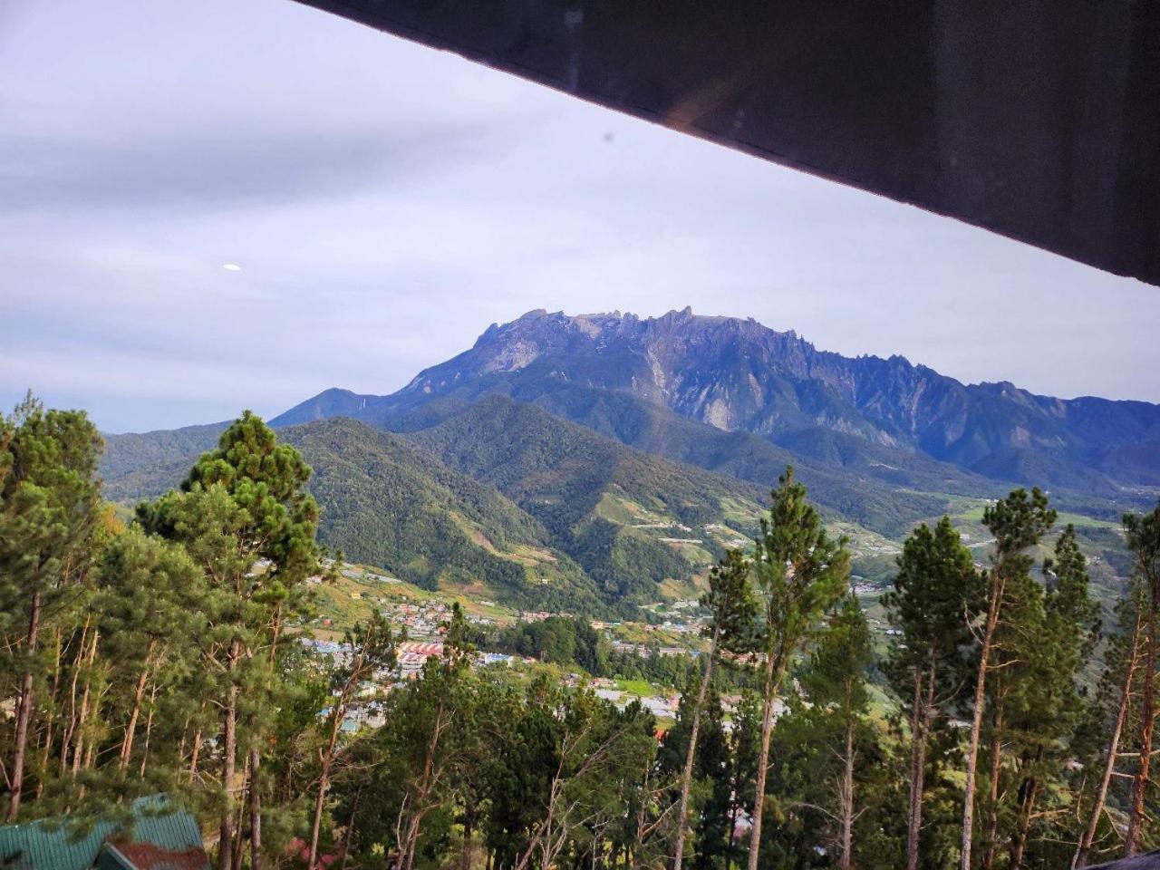 Perkasa Hotel Mt Kinabalu 41/49